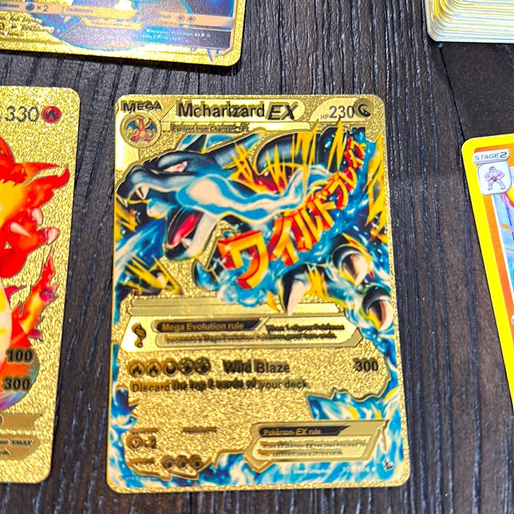 RARE MCHARIZARD EX POKÉMON CARD